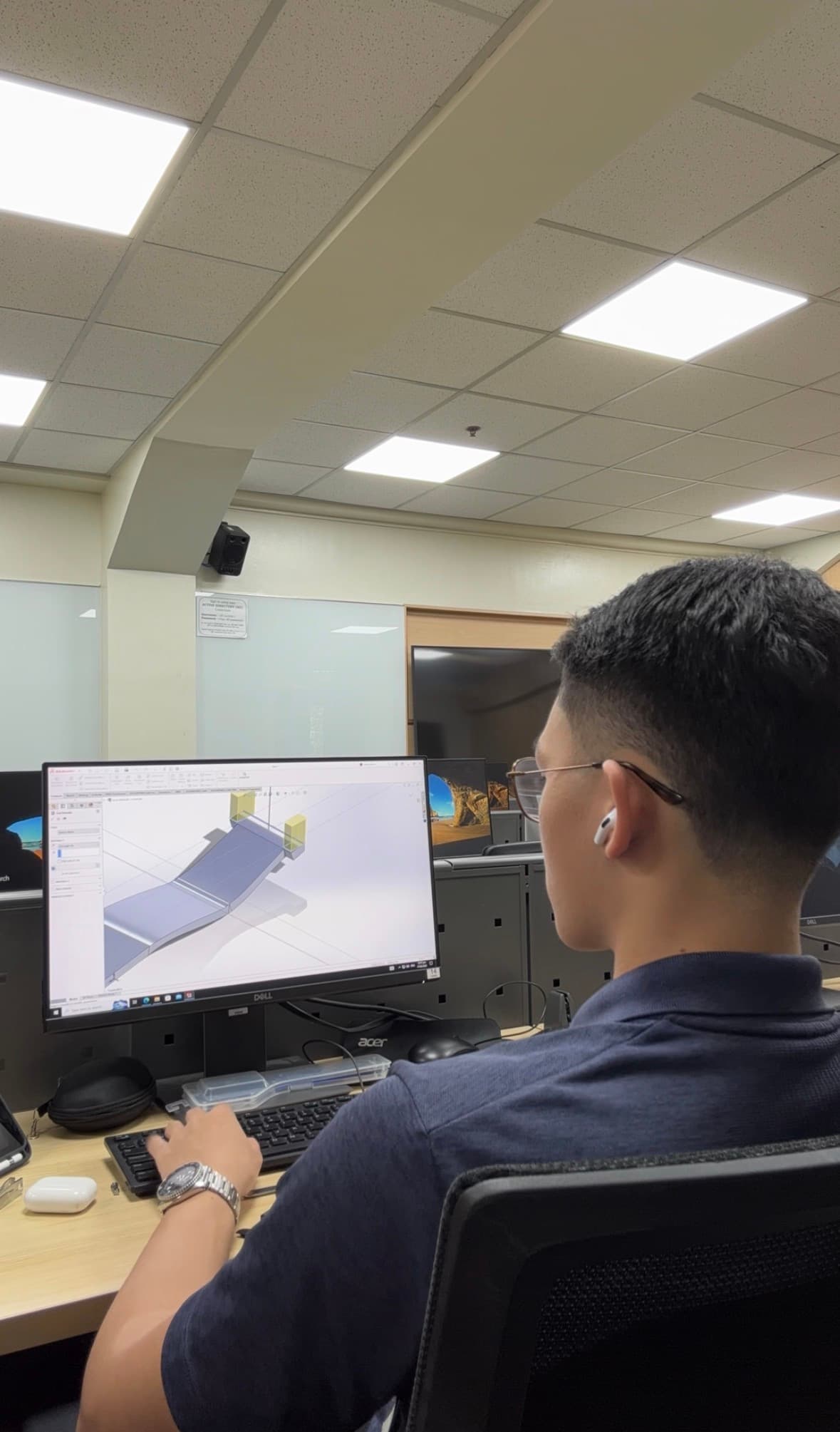 Nail clipper assembly — CAD modeling — Raphael Murillo's workshop, 2024-12-30